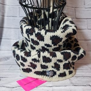 COPY - Betsey johnson ivy leopard print infinity scarf